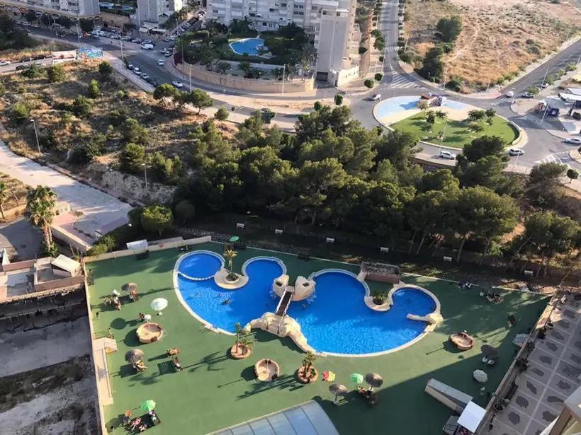 https://cf.bstatic.com/xdata/images/hotel/max1024x768/484632939.jpg?k=b6739767dd5dbcd162d7fc029421dae984e4a2f7c2127c2a8972e00768235708&o=&hp=1