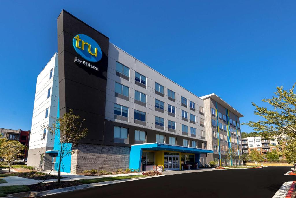 an image of an mgm hotel at Tru By Hilton Atlanta Galleria Ballpark, GA in Atlanta