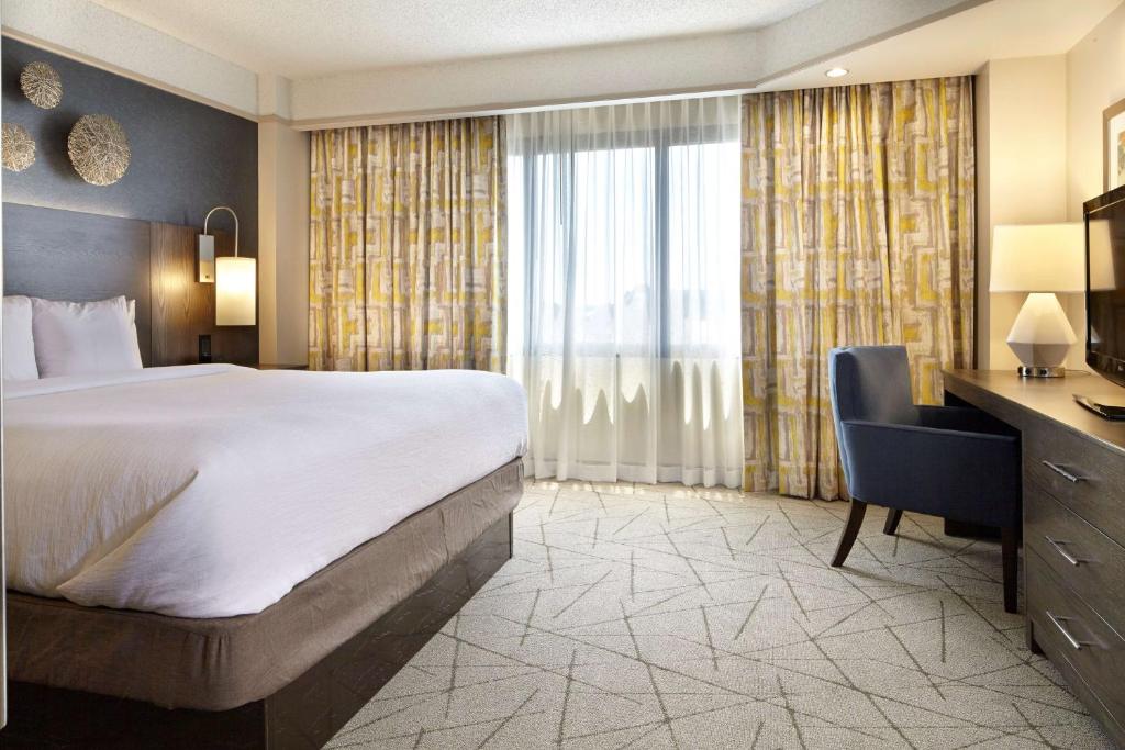 Embassy Suites by Hilton Atlanta Galleria - Hoek King Suite