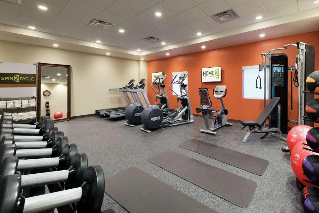 Fitness centrum a/nebo fitness zařízení v ubytování Home2 Suites by Hilton Anchorage/Midtown