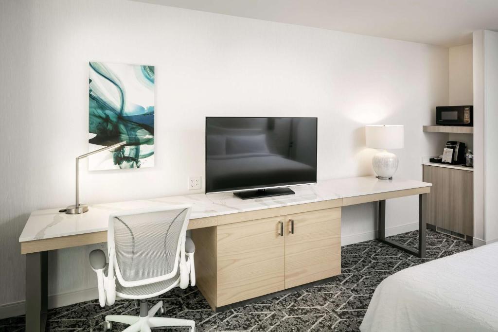 Hilton Garden Inn Seattle Bellevue Downtown, WA - Stanza King
