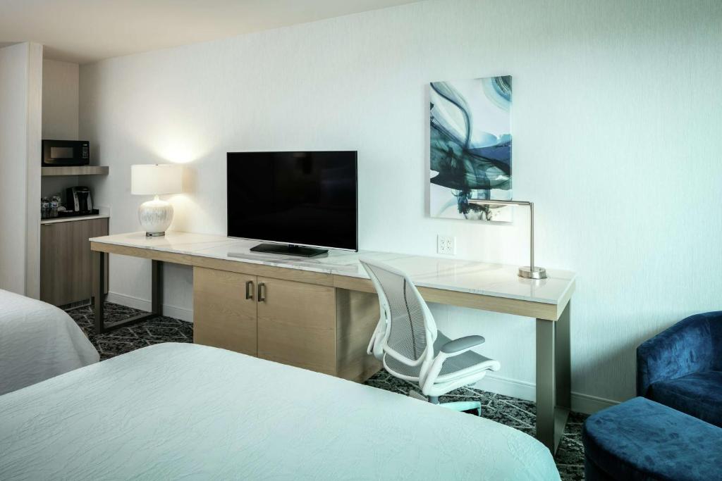 Hilton Garden Inn Seattle Bellevue Downtown, WA - Camera Queen Con Due Letti Queen