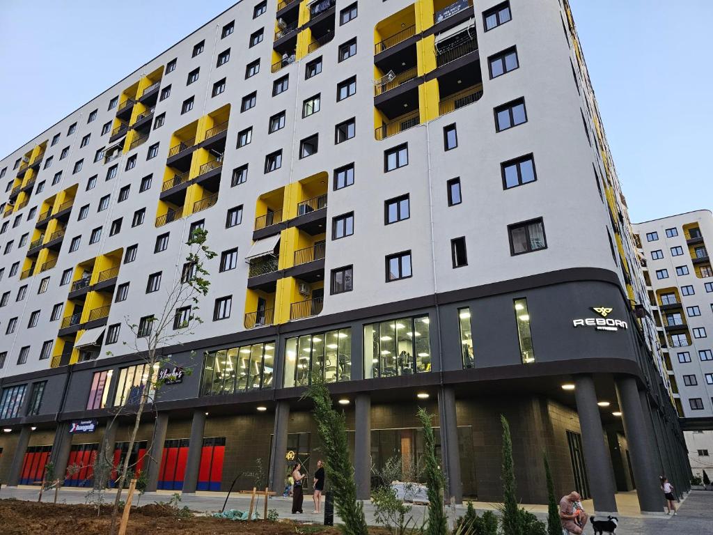 Tirana Apartment KDK - Image 6