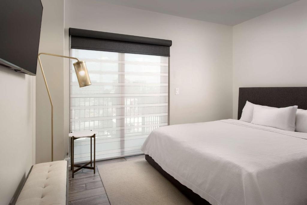 Home2 Suites By Hilton Nashville Downtown Convention Center photo