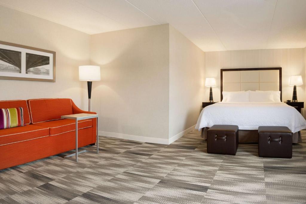 Hampton Inn Lehighton - Jim Thorpe - King Room Met Bankbed - Niet -roken
