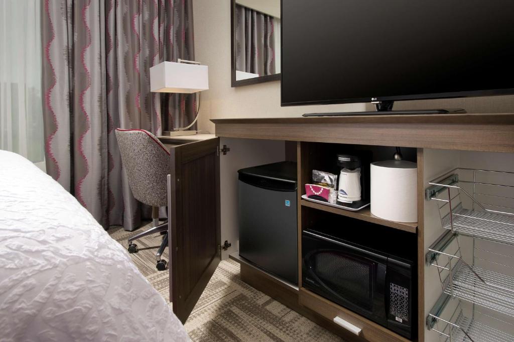 Hampton Inn Louisville East Hurstbourne - Habitación Con Dos Camas Grandes (4 Adultos)