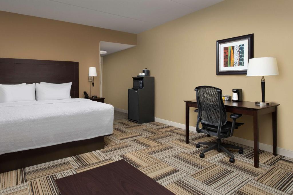 Hampton Inn Knoxville-East photo