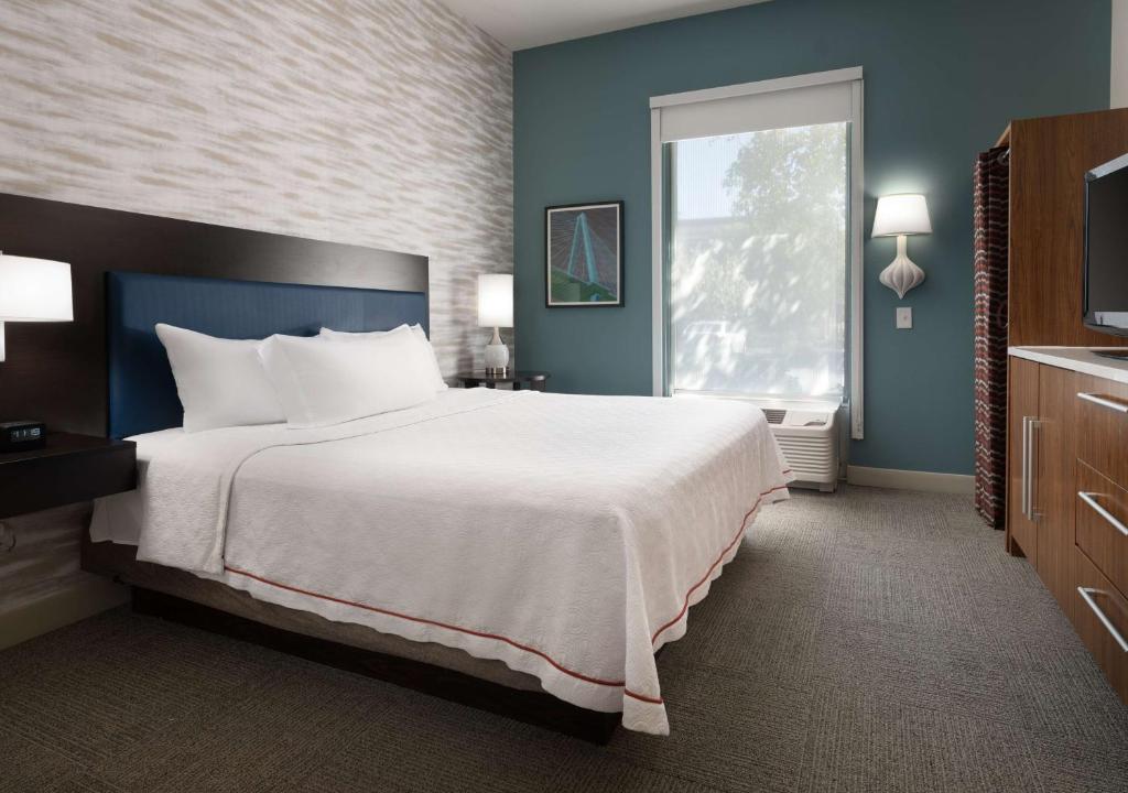 Home2 Suites by Hilton Charleston Airport Convention Center, SC - Suite 1 Chambre Lit King-Size - Non-Fumeurs