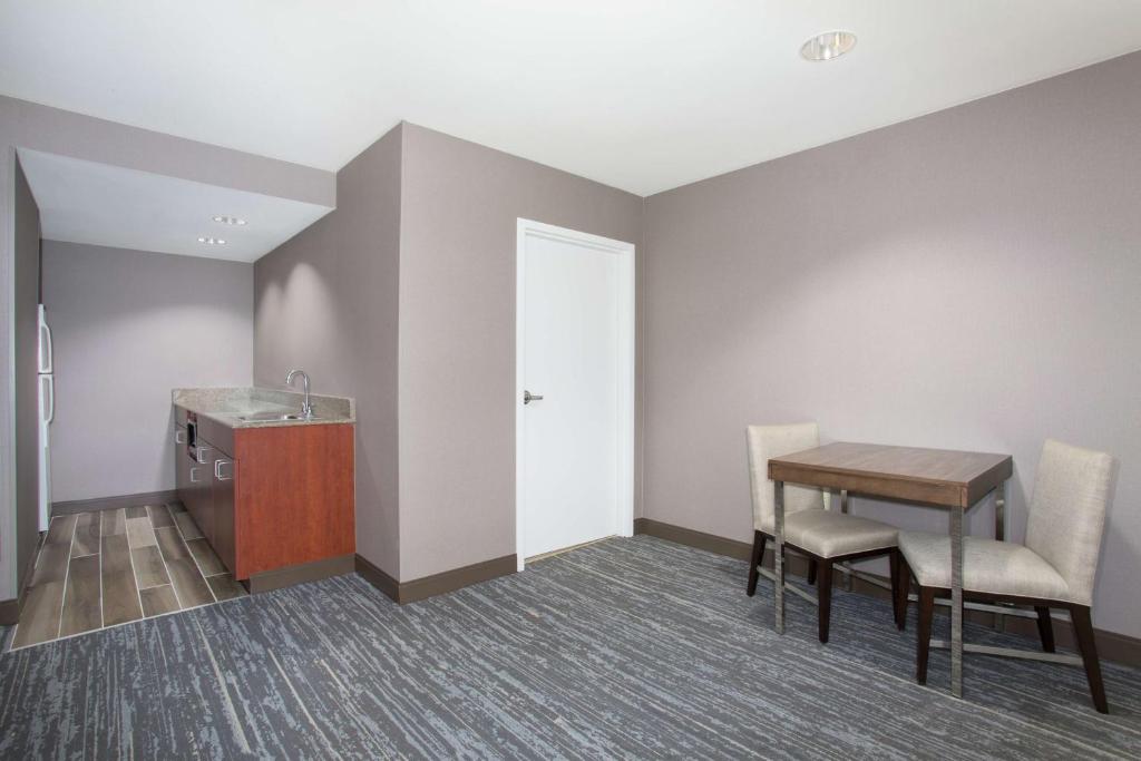 Fotografie z fotogalerie ubytování Hampton Inn & Suites Denver-Downtown v destinaci Denver