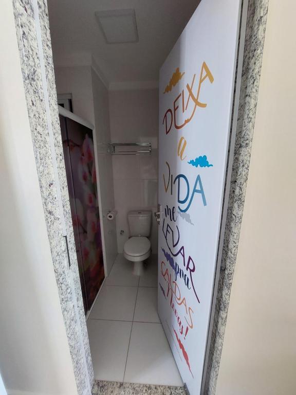 Bilik mandi di Novo hotel Diroma 2024 - Spazzio Diroma - com Acqua Park todos os dias
