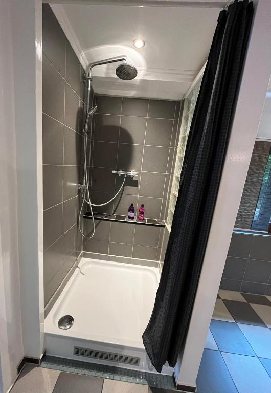 Ein Badezimmer in der Unterkunft Ferienhaus Brinker Bleibe
