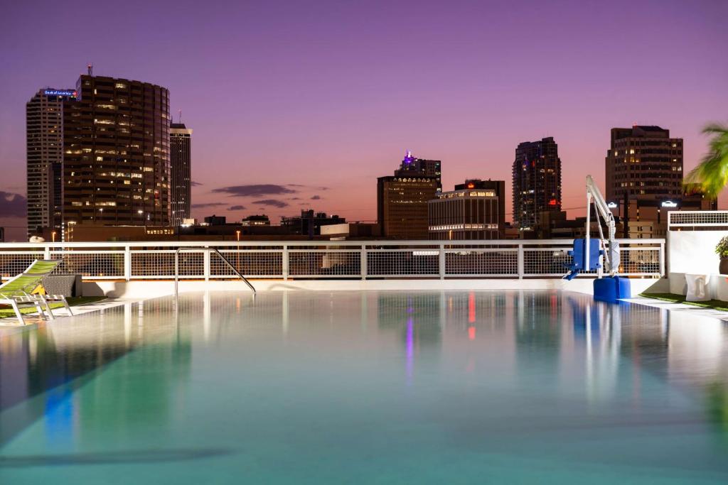 Home2 Suites By Hilton Tampa Downtown Channel District photo