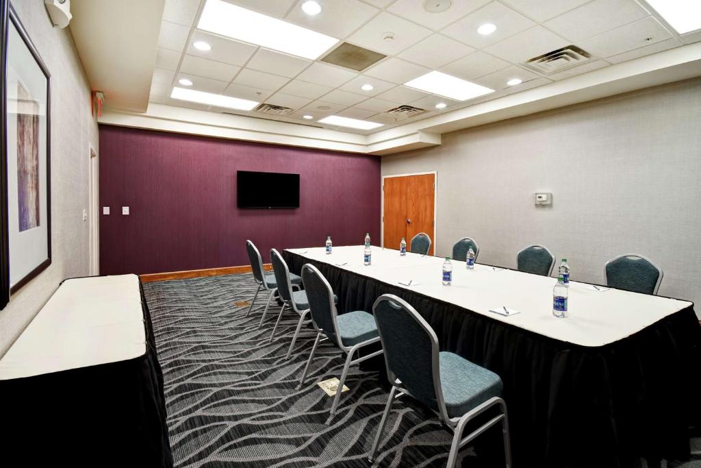 Homewood Suites by Hilton Cincinnati-Milford photo