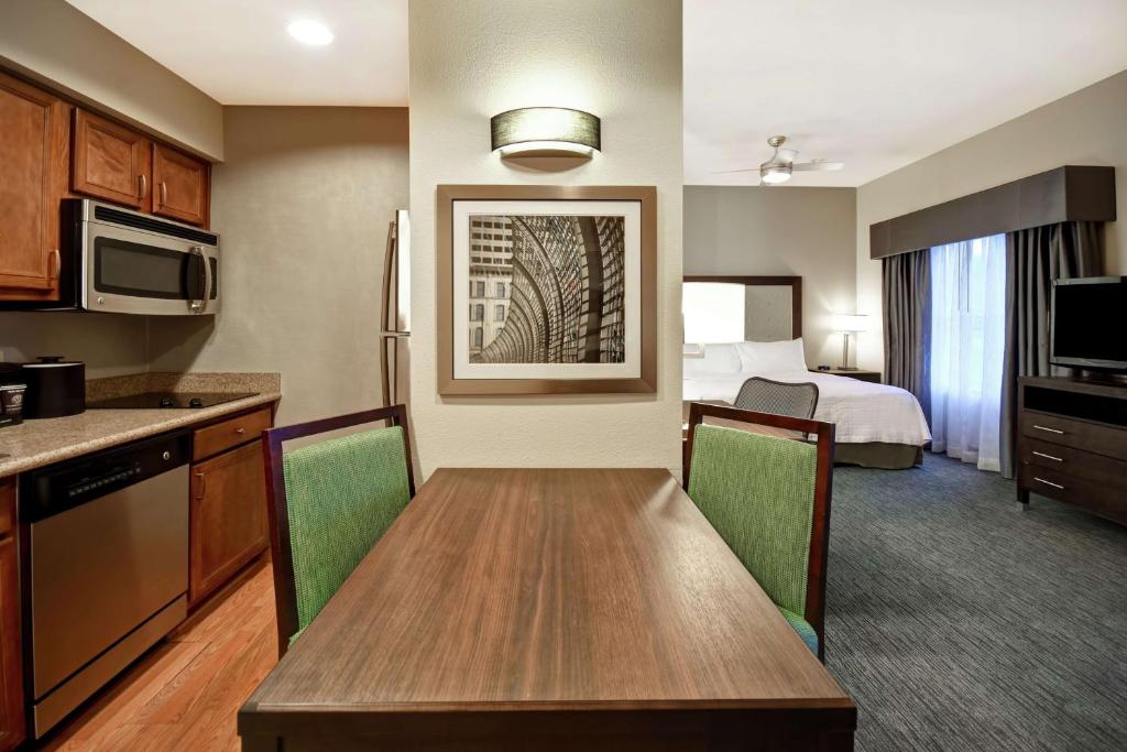 Homewood Suites by Hilton Cincinnati-Milford photo