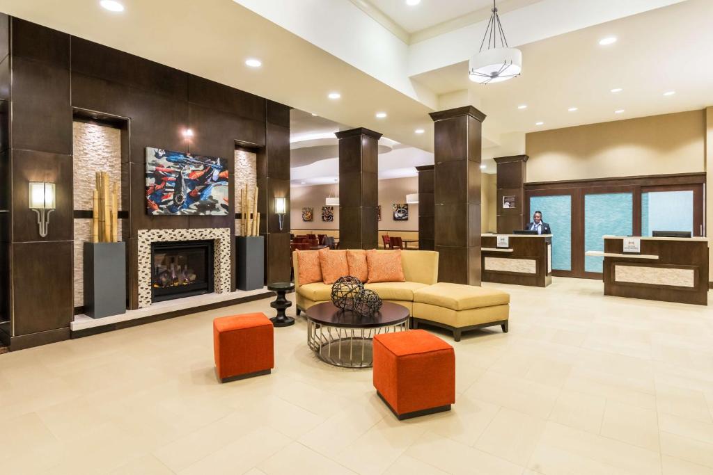 Homewood Suites by Hilton Little Rock Downtown photo