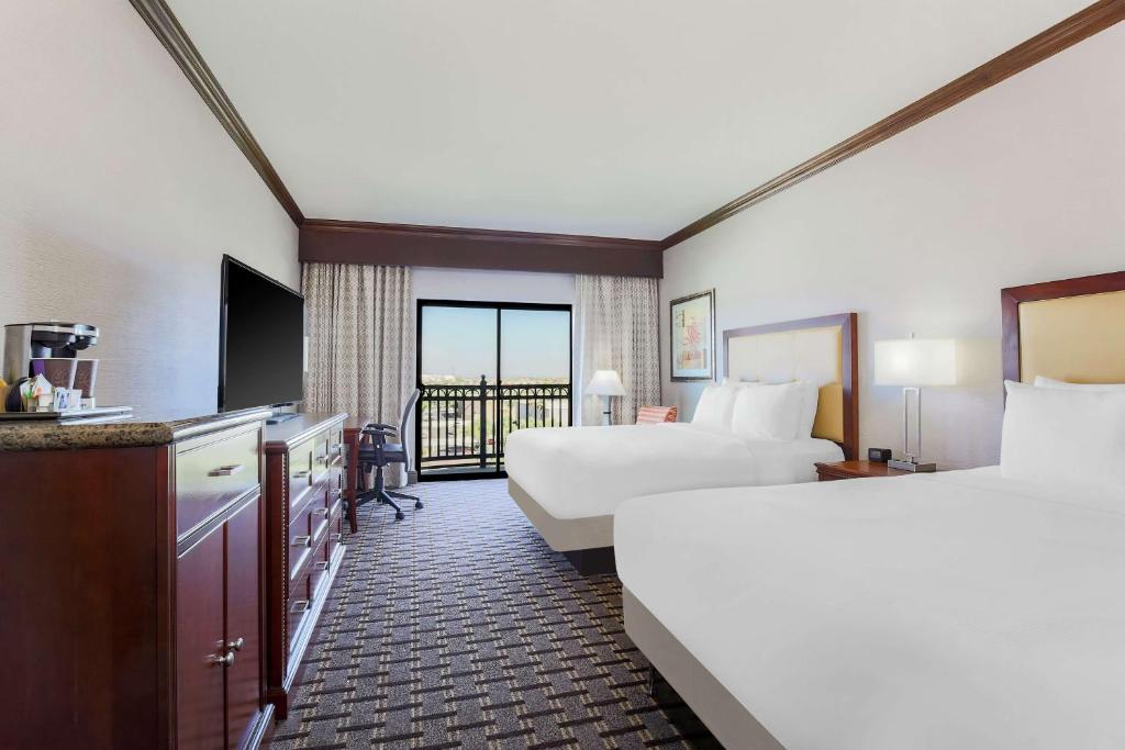 Voodi või voodid majutusasutuse Hilton Phoenix Chandler toas