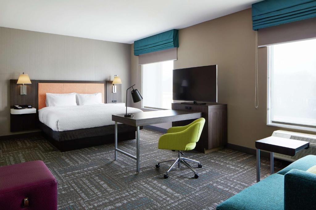 Hampton Inn & Suites Chicago/Waukegan - Executive King Suite - Niet Roken