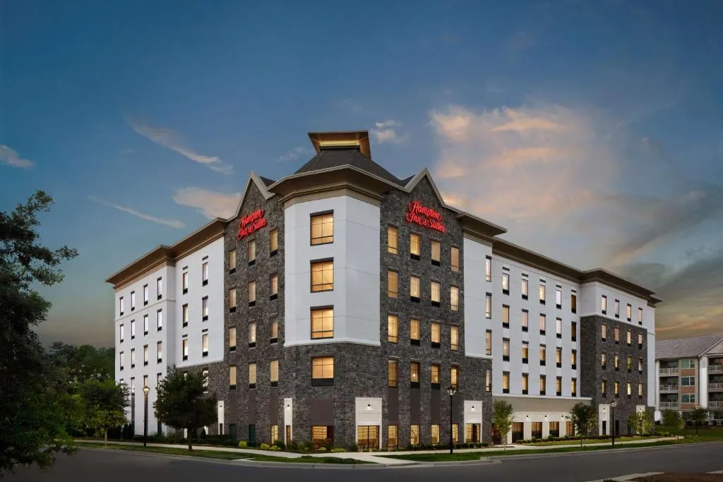Hampton Inn & Suites Charlotte Steele Creek Road, NC in Gastonia
