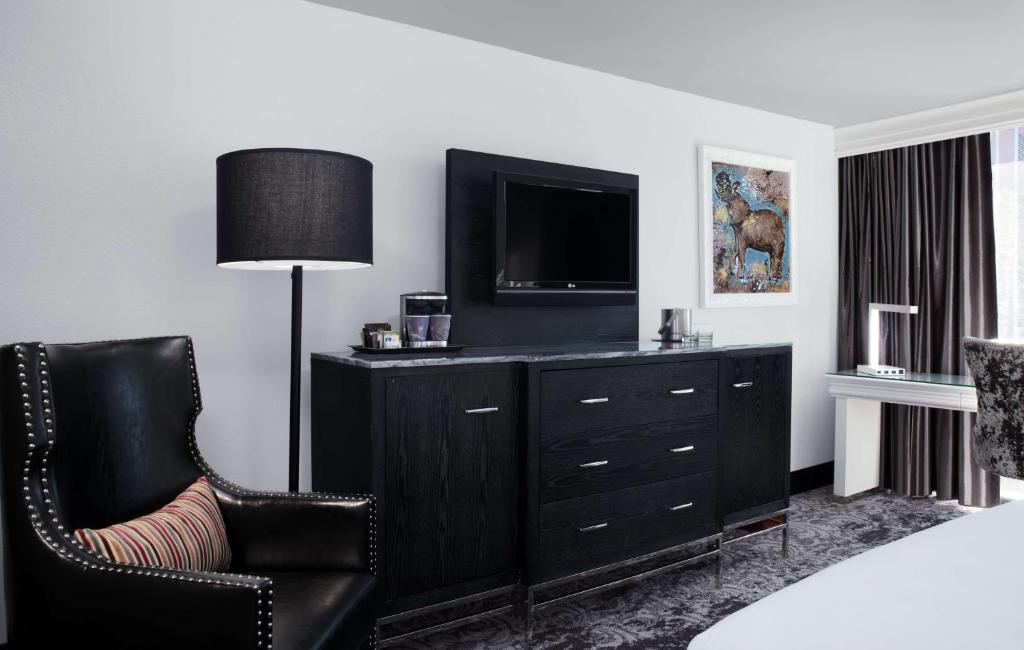 DoubleTree by Hilton Hotel Tallahassee - Cuarto King