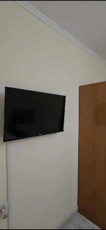TV a/nebo společenská místnost v ubytování Apartament Teuta
