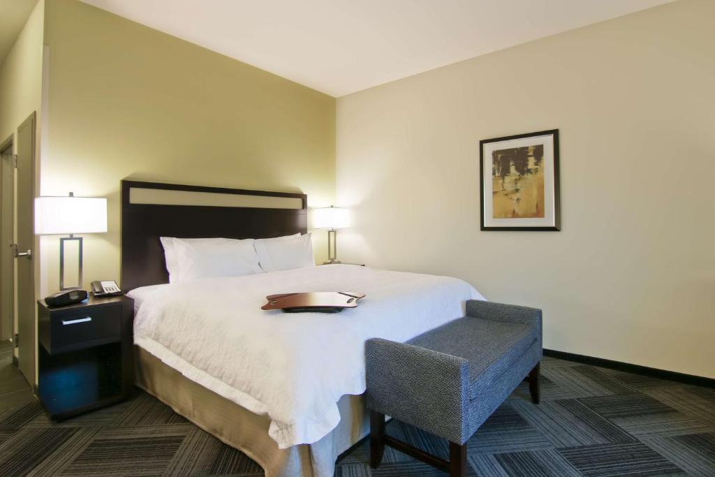 Hampton Inn & Suites Bellevue Downtown/Seattle - Chambre King - Non-fumeurs
