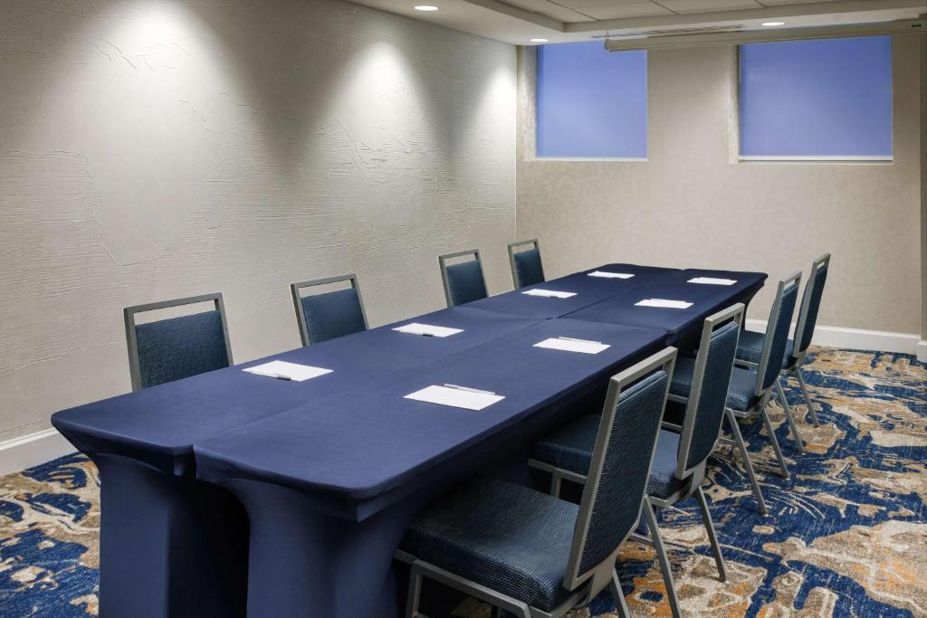 Hampton Inn Washington DC White House photo