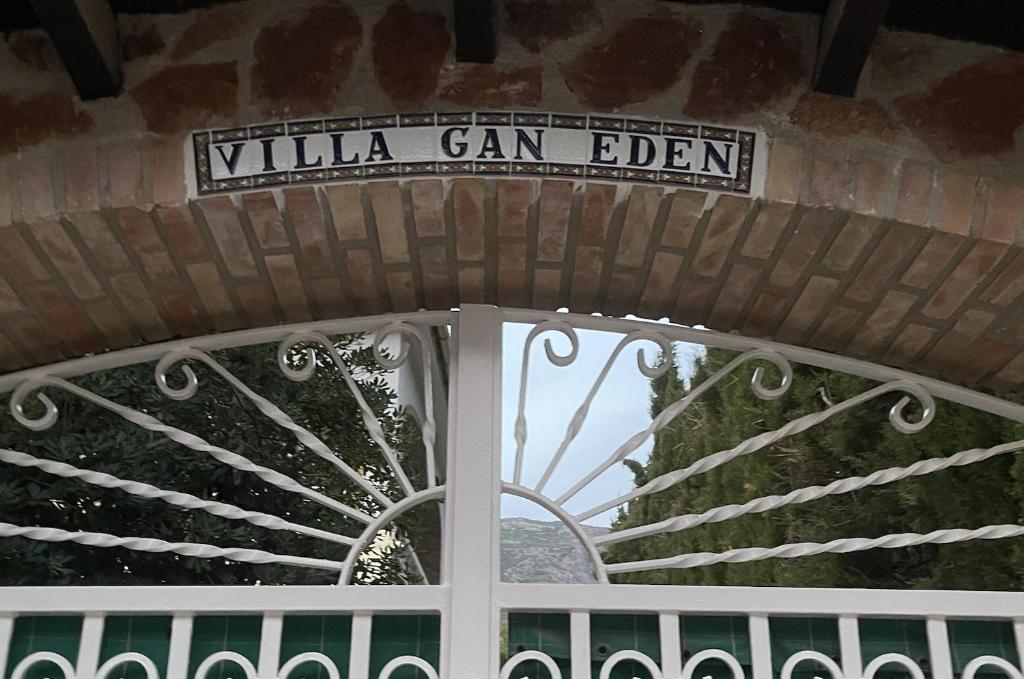 Villa GAN EDEN, La Drova – Updated 2023 Prices