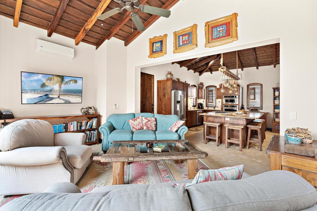 Casa Maya