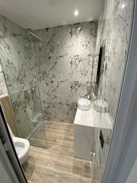 EQ Tirana Apartments - Imazhi 7