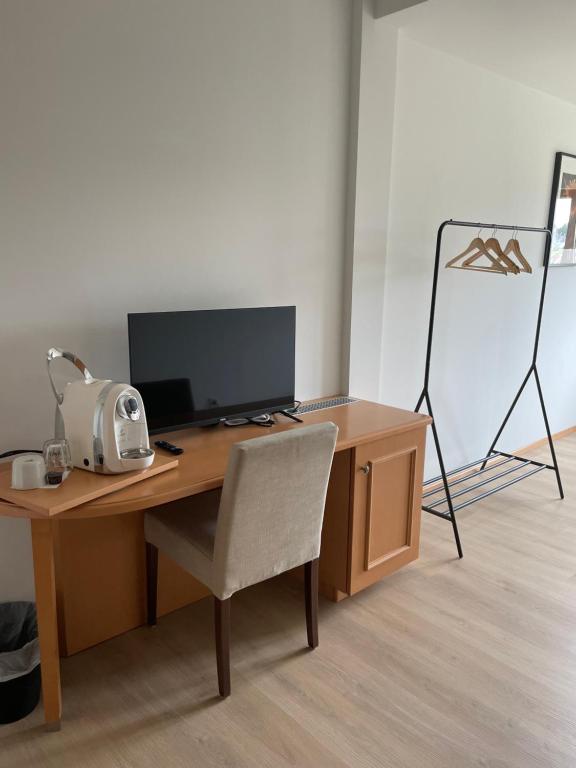 TV a/nebo společenská místnost v ubytování Gut Schlafen - Am Kogl