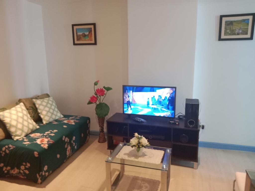 Gallery image of Azure Residences by Van Florendo in Manila