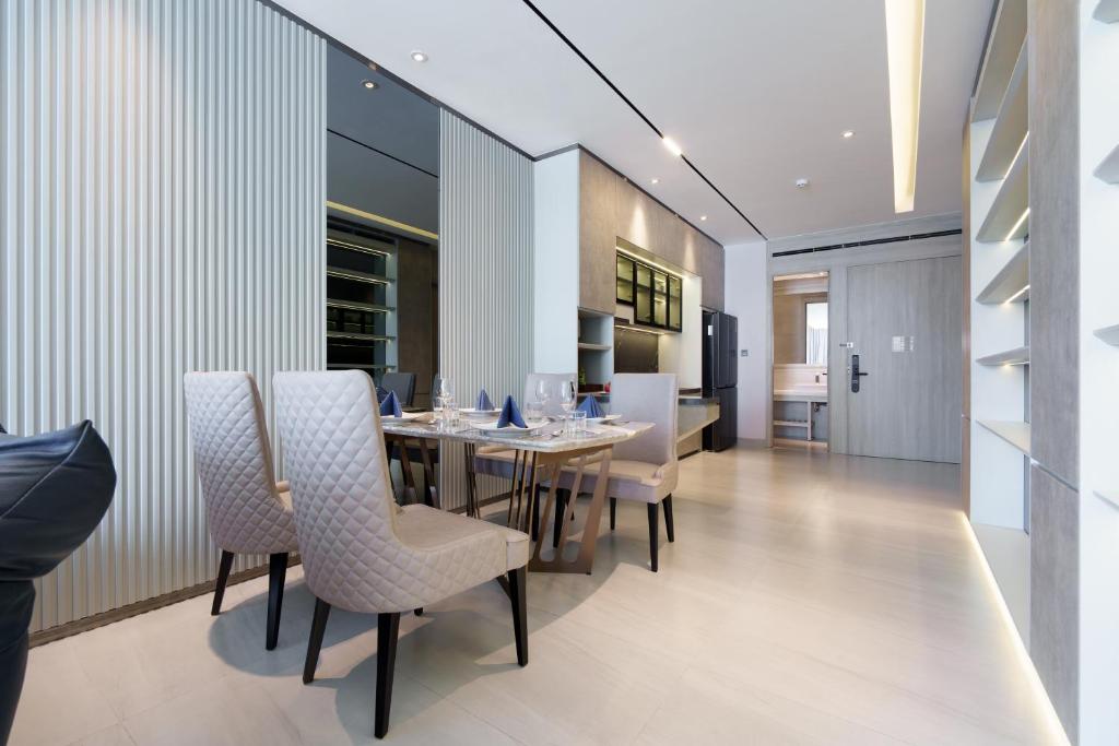 Penthouse Two-Bedroom - Complimentary Daily Afternoon Tea & Welcome Minibar