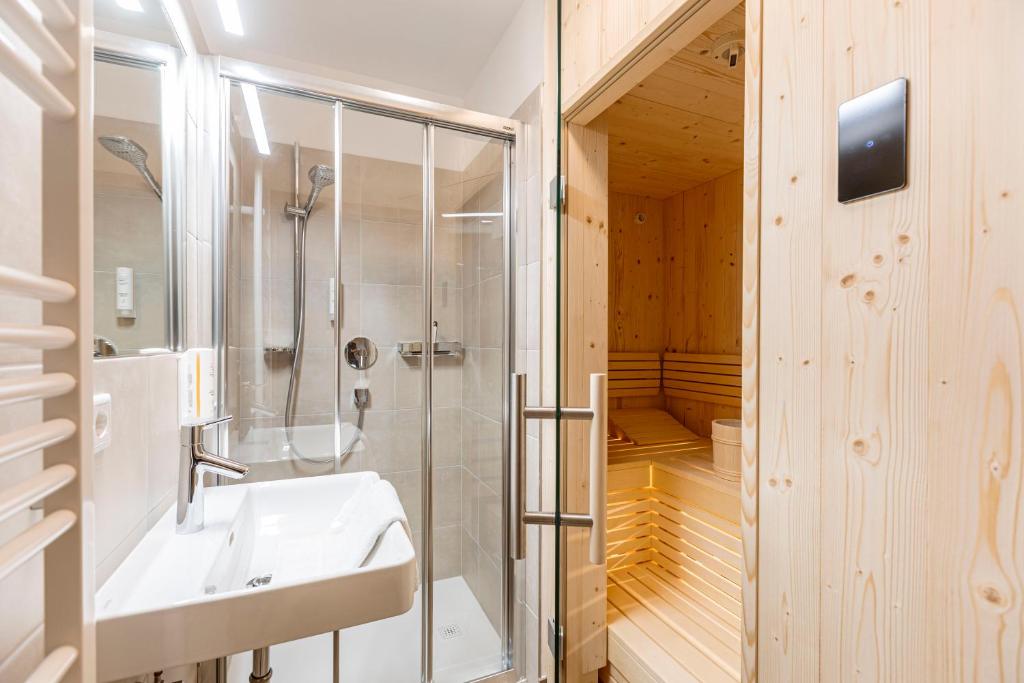 Kúpeľňa v ubytovaní Turrach Lodges by ALPS RESORTS