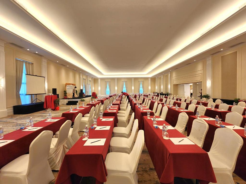 Konferenční prostory v ubytování The Palace Hotel Kota Kinabalu