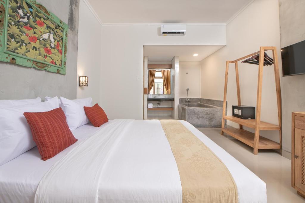 Villa Bunga Hotel - 8