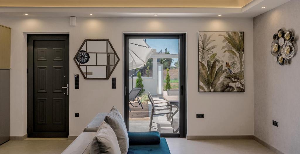 Χώρος καθιστικού στο Cactus Villas