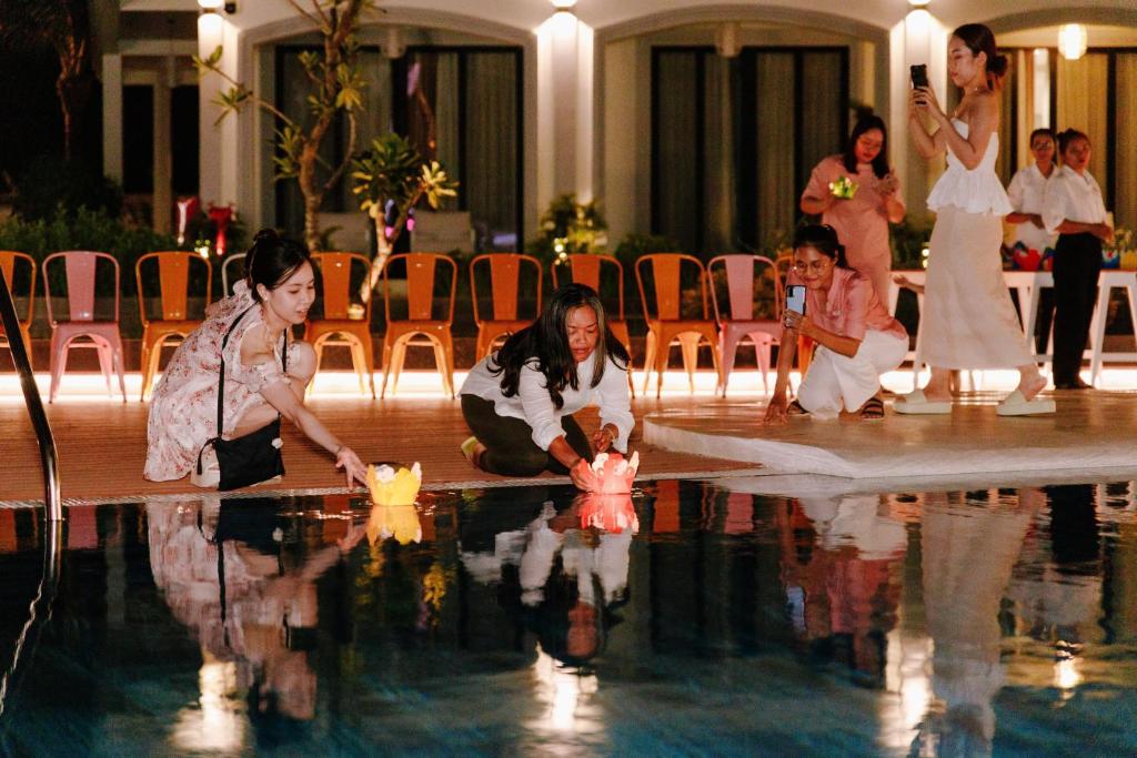 Khách lưu trú tại Moodhoian Riverside Resort & Spa