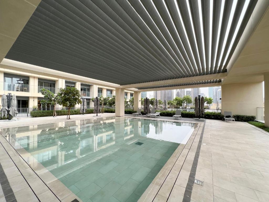 Fotografie z fotogalerie ubytování Magnificent Stylish 2 BR in Downtown Dubai v Dubaji