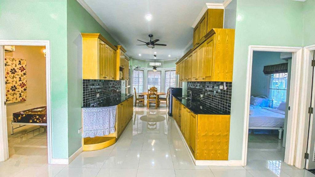 Fotografie z fotogalerie ubytování พูลวิลล่าชะอำ Amazia Pool Villa v destinaci Ča Am