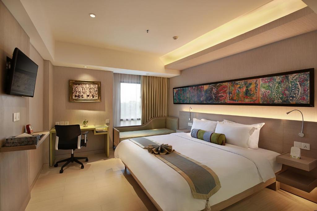 SenS Hotel and Spa - Superior Plus King Room - Room Only