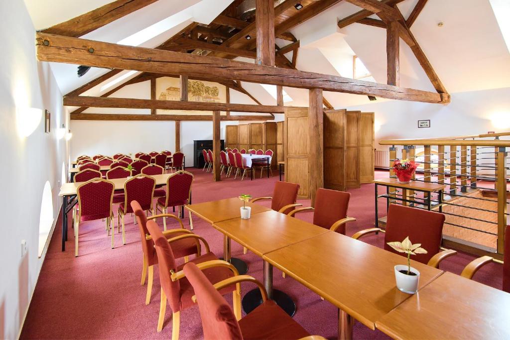 Hotel Certousy - Resim 20