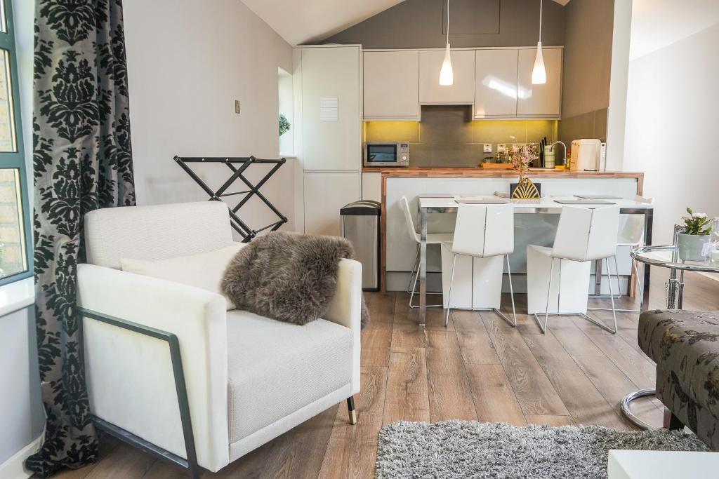 Stunning Duplex with private Parking in Dublin 4, Dublin Updated 2023