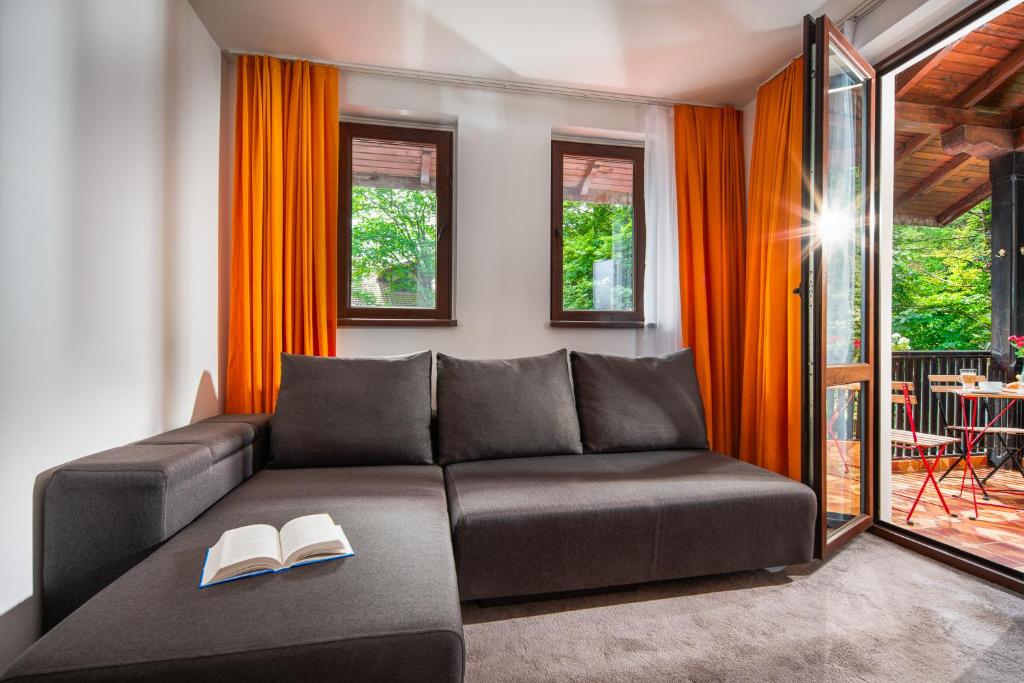 Posezení v ubytování Hotel Alfaresort Thermal Chiflika