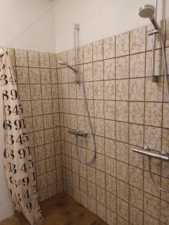 Koupelna v ubytování Sigerslevhus Stevns Klint