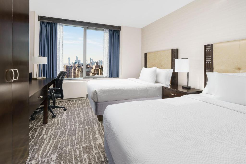 رزرو هتل، Fairfield Inn & Suites by Marriott New York Midtown Manhattan/Penn Station | 09197245266