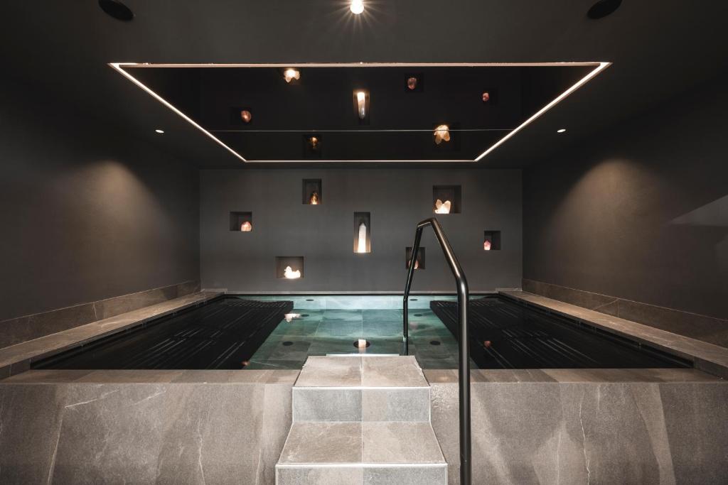 Bazén v ubytování Hotel Steger-Dellai nebo v jeho okolí