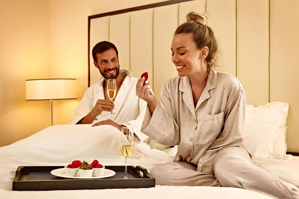 Sheraton Zagreb Hotel - Executive King, Guest Room, 1 King