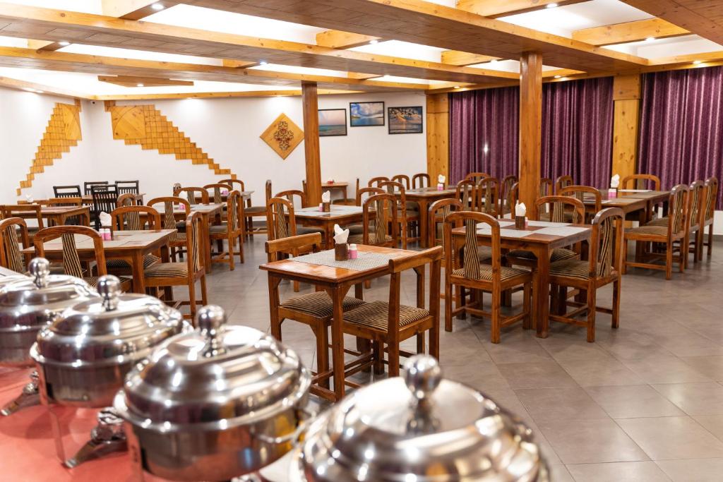Restaurace v ubytování THE CONIFER