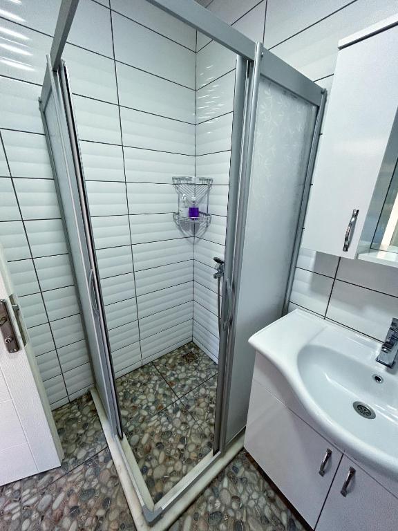 Loca Centre Suites - 13