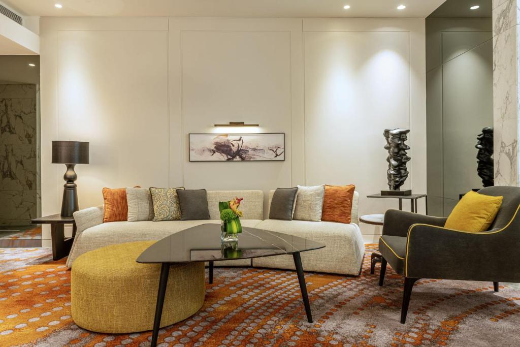 Le Royal Méridien Place Vendôme Lusailにあるシーティングエリア